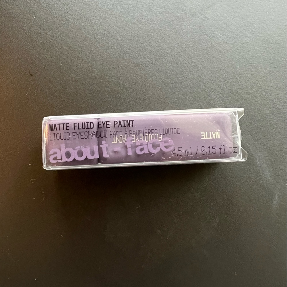 Liquid eyeshadow